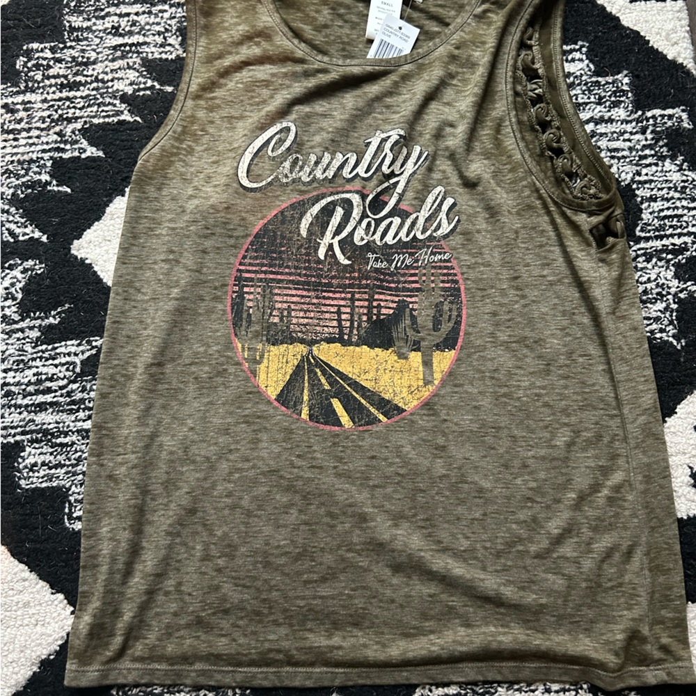country roads tank
